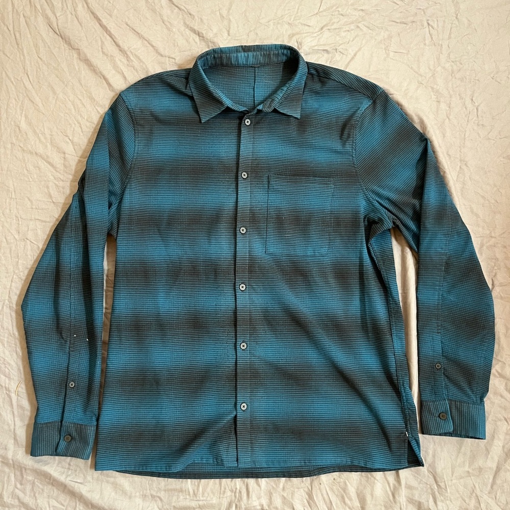 lululemon athletica Blue and Black Men's Shirt